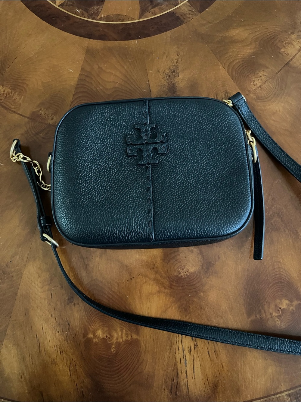 Tory Burch Black Pebbled Leather Logo Crossbody The McGraw Camera Bag no tassel